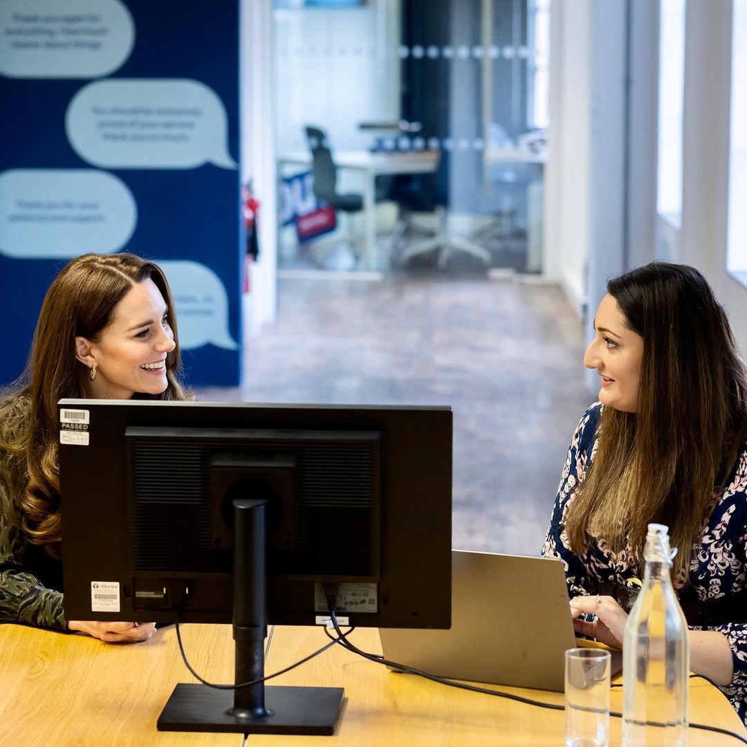 Взяти на замітку: Кейт Міддлтон вийшла в світ у сукні з трендовим принтом весни