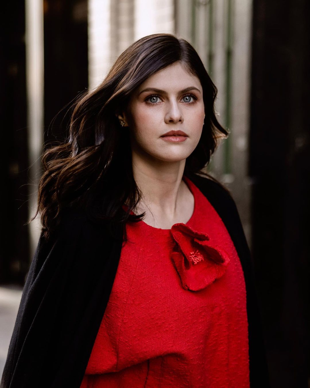 Ума Турман, Дрю Бэрримор, Кэти Холмс и другие: лучшие образы звезд на Неделе моды в Нью-Йорке