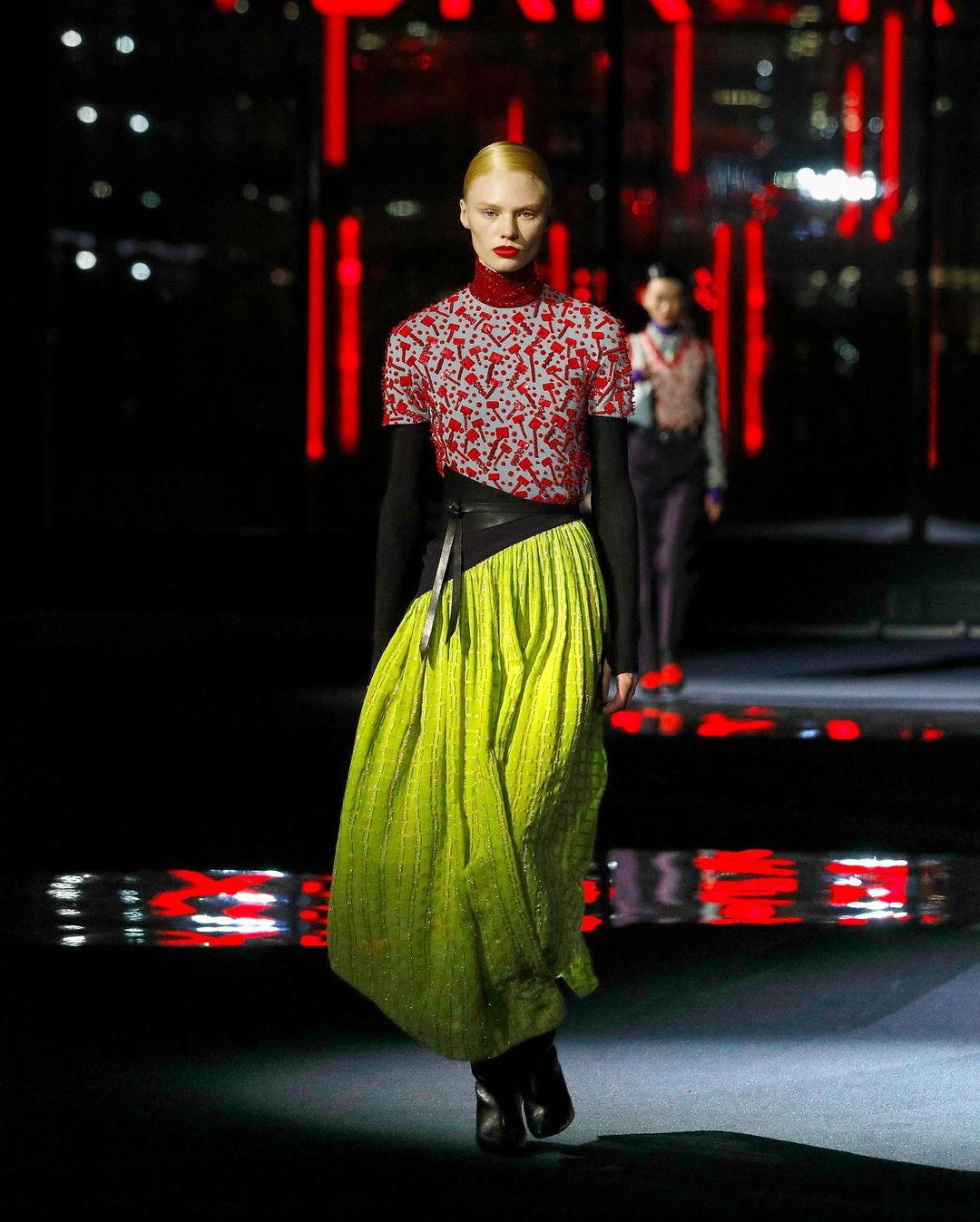 Больше гламура: самые яркие показы на Неделе моды в Нью-Йорке