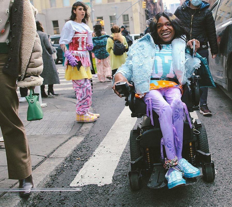 Лучшие стритстайл-образы на Неделе моды в Нью-Йорке