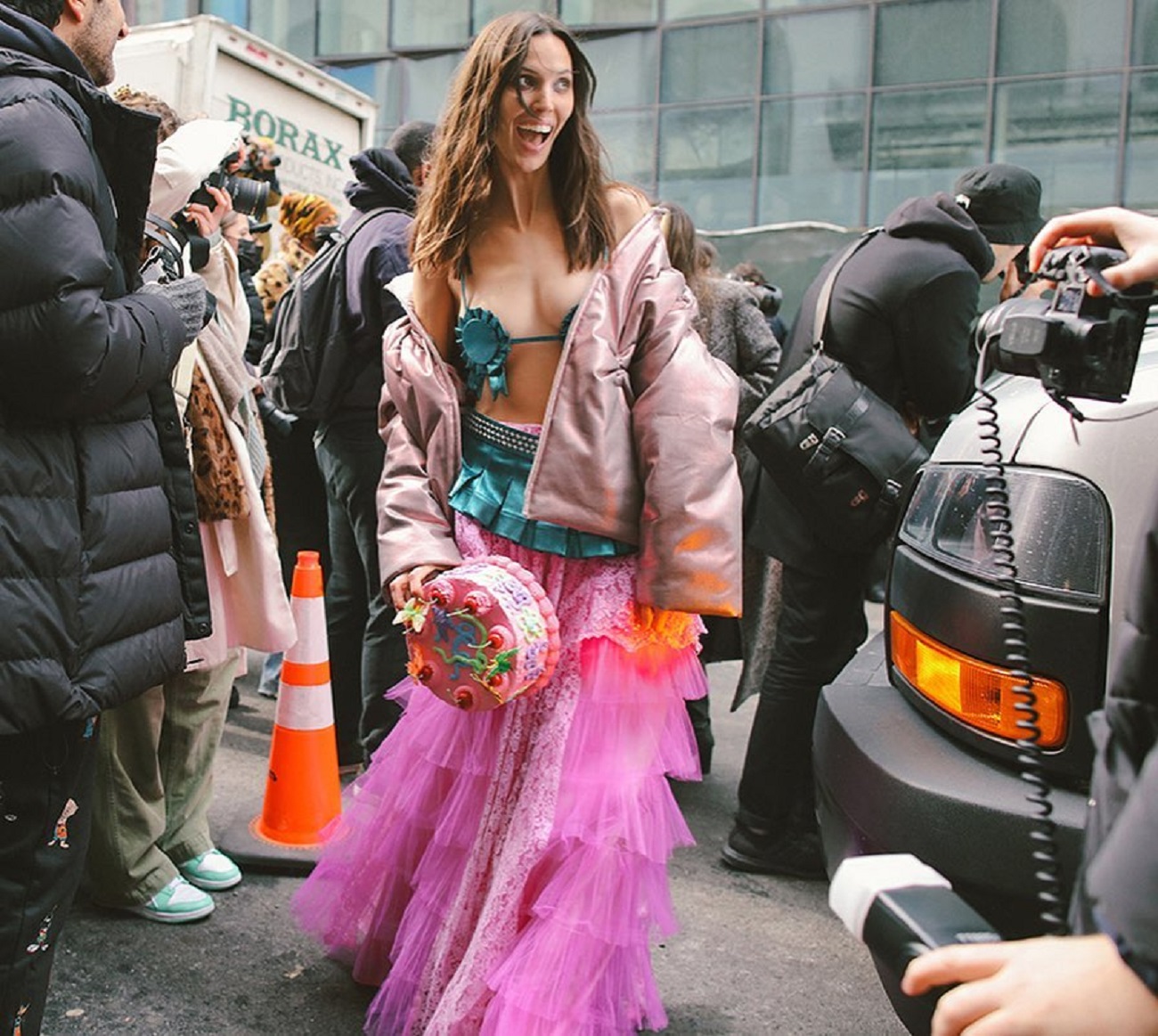 Лучшие стритстайл-образы на Неделе моды в Нью-Йорке