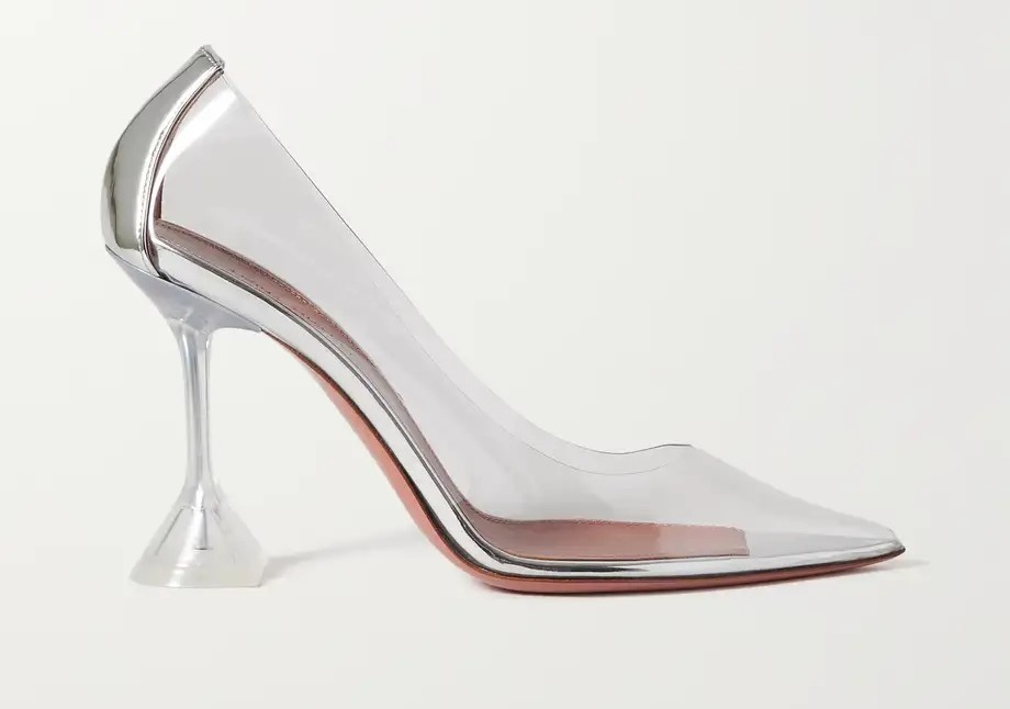 Неонові мюлі і в'язані кеди: 6 незвичайних варіантів взуття сезону весна-літо 2022