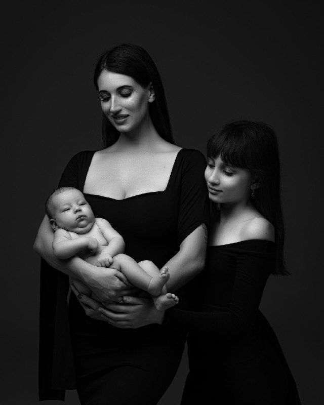 &quot;Я нарешті щаслива&quot;. Як зараз живе і чим займається колишня військова Євгенія Емеральд