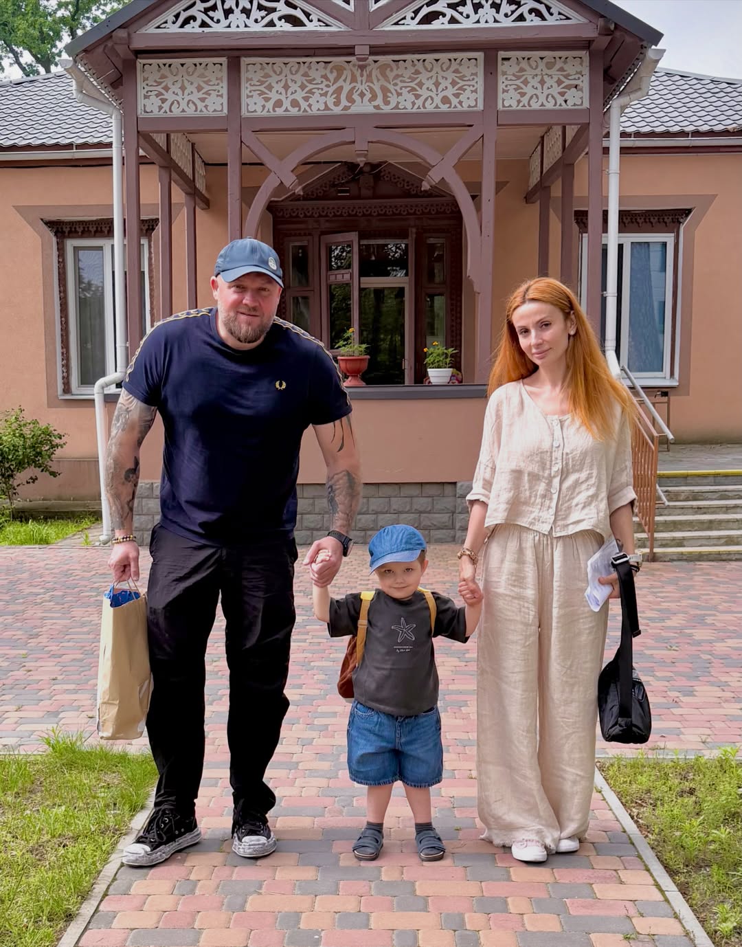 Родили сердцем: Могилевская, Мирошниченко и другие украинские звезды, которые усыновили детей