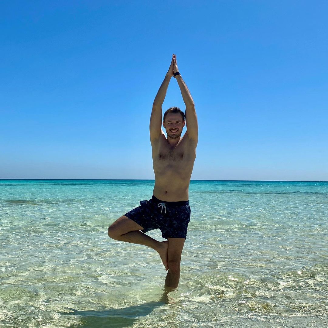 Романтичный стоматолог и дерзкий официант: стали известны имена новых участников шоу Холостячка 2