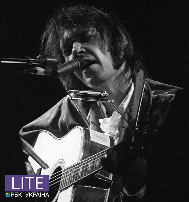 Музиканти оголосили бойкот Spotify: всьому виною Джо Роган