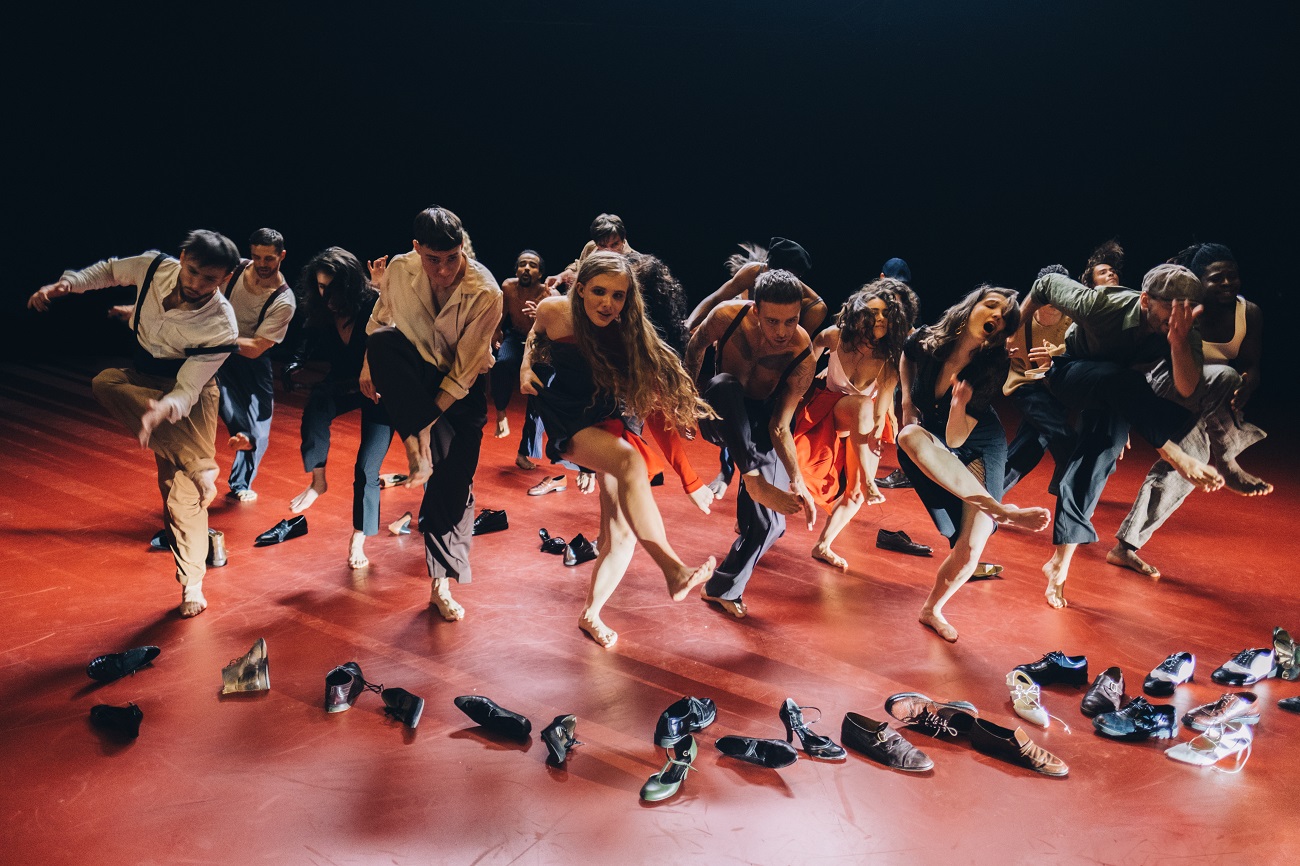 Брудні танці та ода пристрасті: Макс Барських у новому кліпі розкрив свій внутрішній крик (відео)