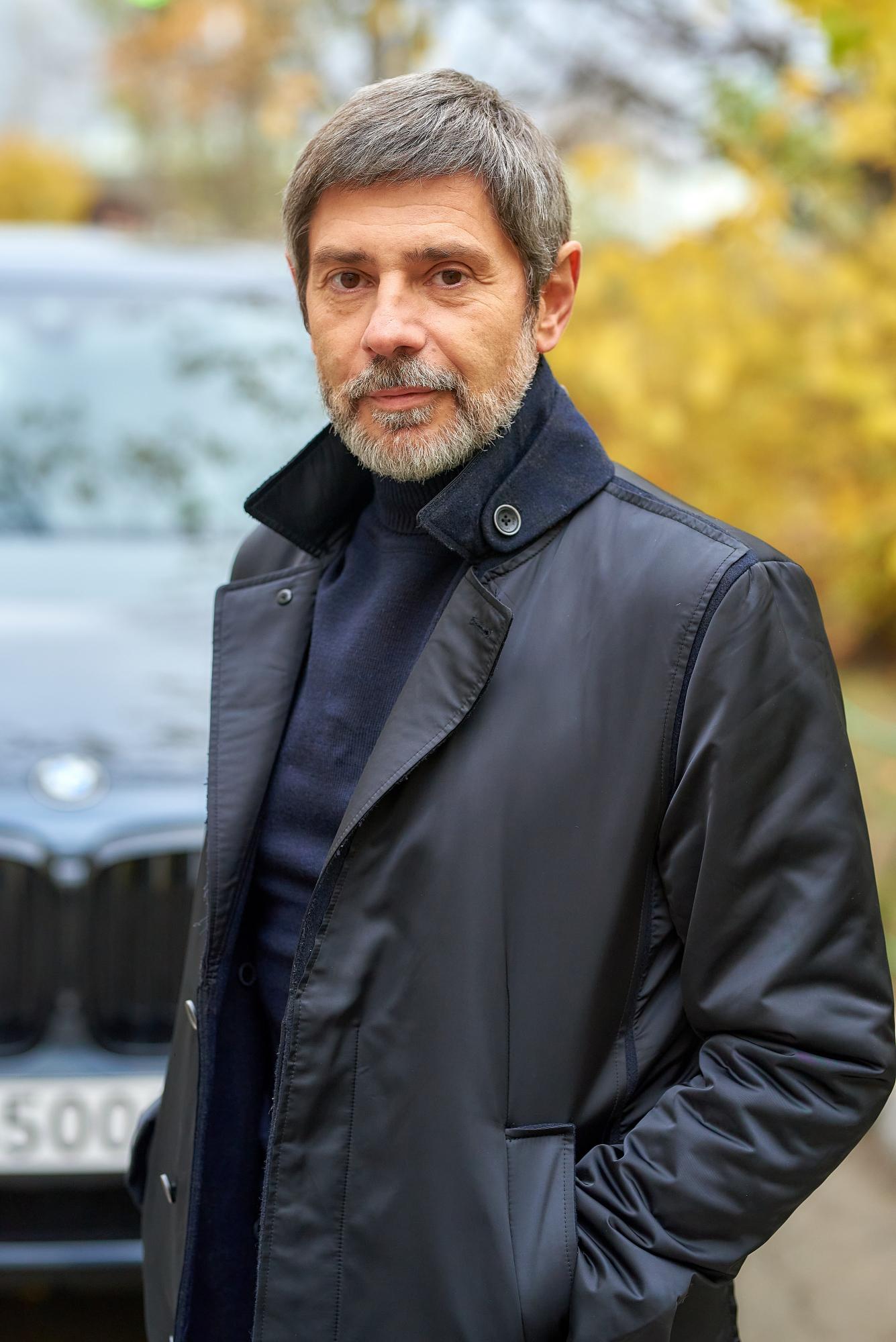 Мечтал оказаться в Украине: Валерий Николаев рассказал о семье, хейте и любимых местах в Киеве