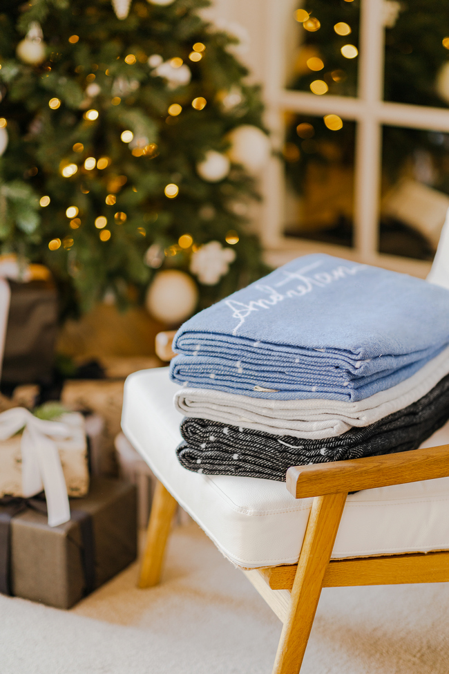 Модний домашній текстиль: Андре Тан показав ідеальний комплект для спальні (фото)