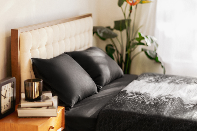 Модний домашній текстиль: Андре Тан показав ідеальний комплект для спальні (фото)