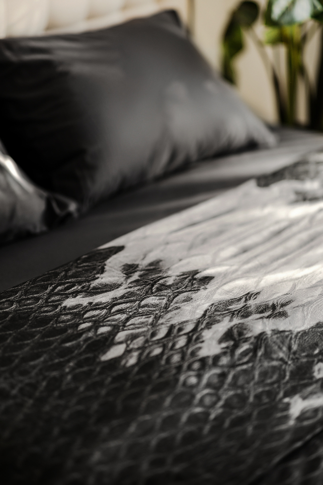 Модний домашній текстиль: Андре Тан показав ідеальний комплект для спальні (фото)