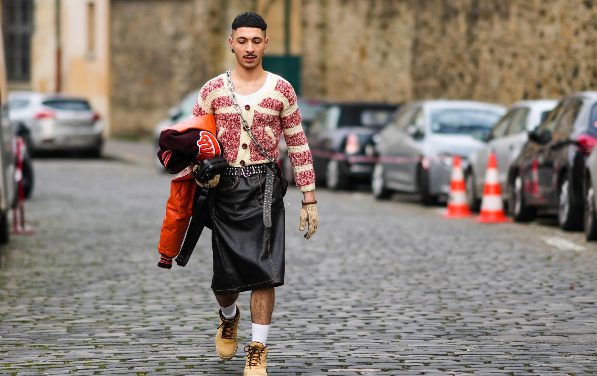 Канье Уэст и Джулия Фокс – звезды стритстайла на Неделе моды в Париже: яркие образы пары и других гостей