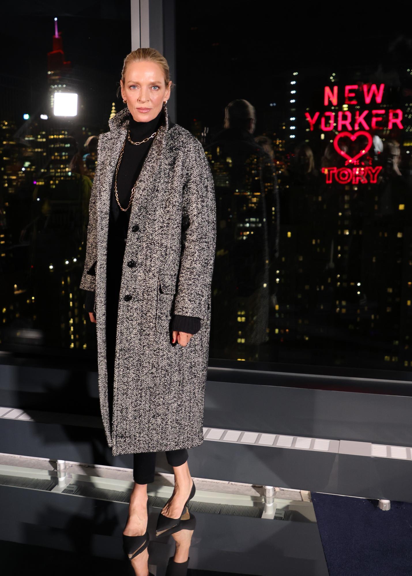 Ума Турман, Дрю Бэрримор, Кэти Холмс и другие: лучшие образы звезд на Неделе моды в Нью-Йорке