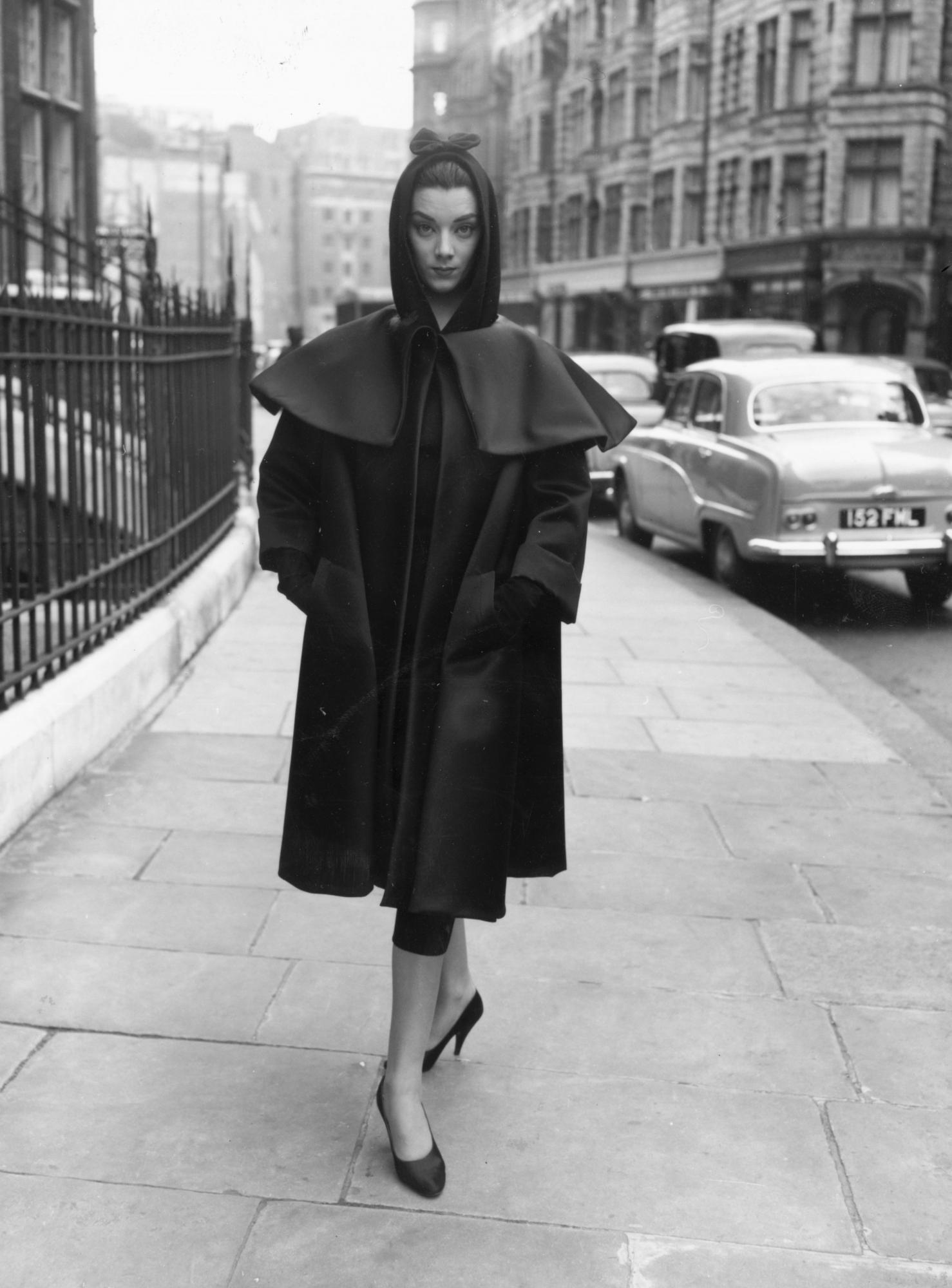 Феномен Balenciaga: як бренд для іспанської знаті став найбажанішим у світі