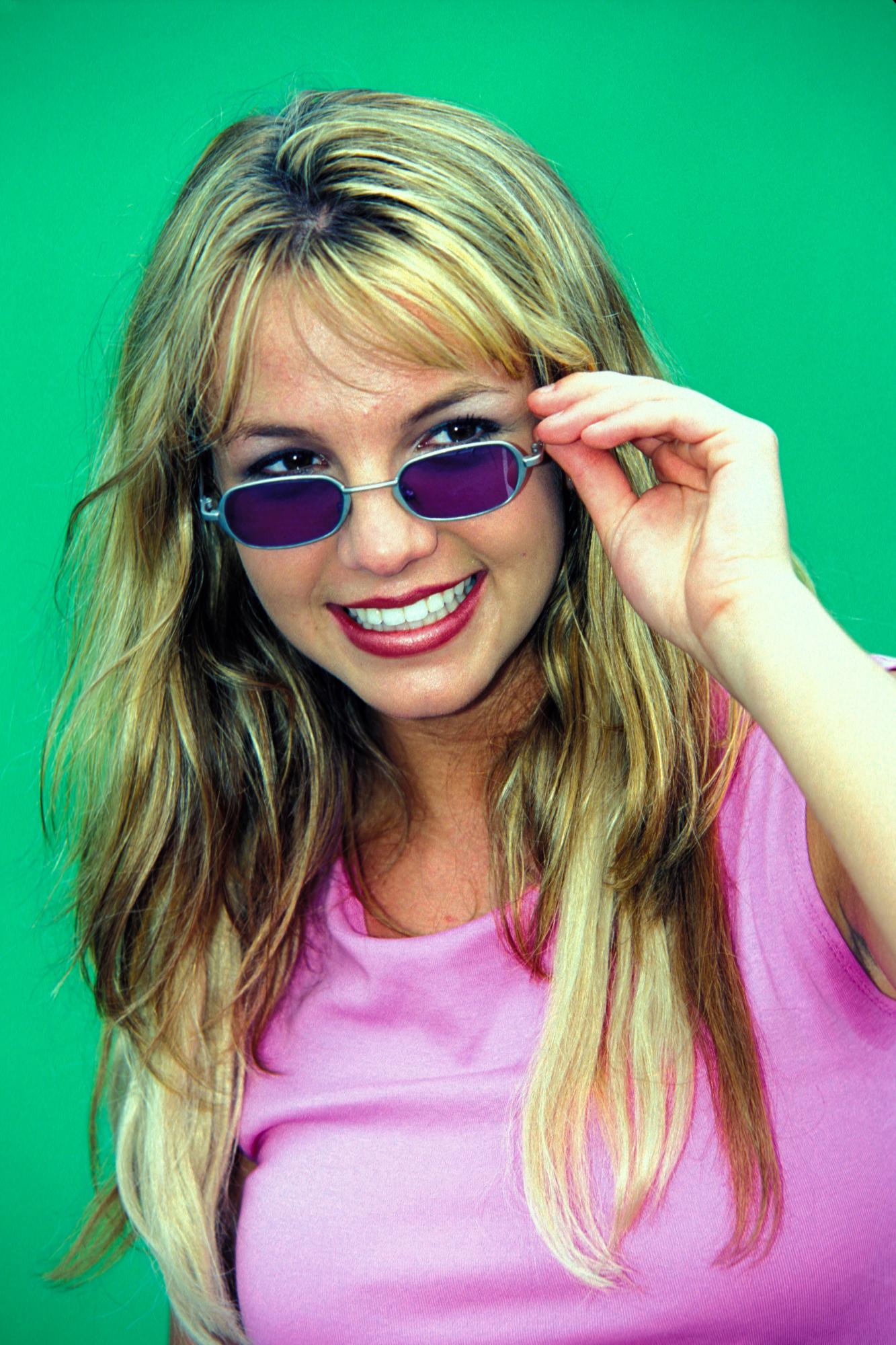 Брітні Спірс - 40: найяскравіші образи поп-королеви з юності