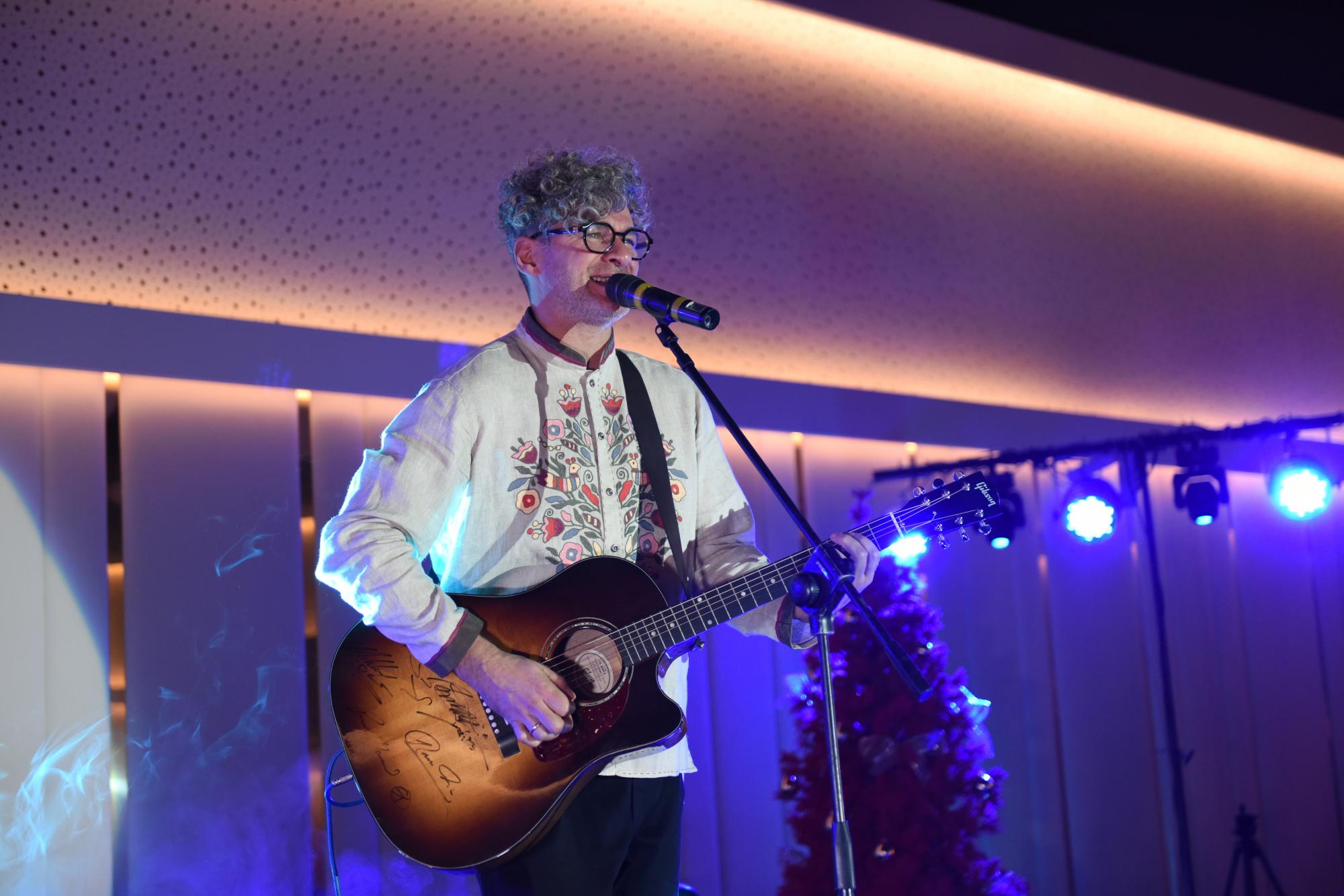 Українські зірки відзначили Різдво на фестивалі в Карпатах: кутя з бренді і несподівані дуети (фото, відео)