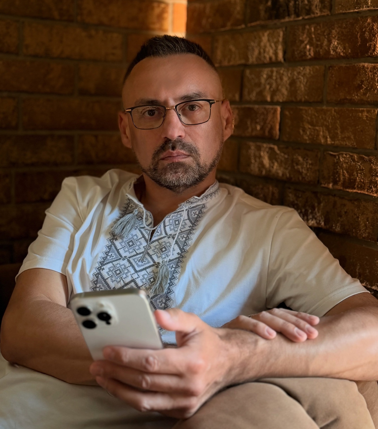 "Нет ее номера". Кум Каменских сделал неожиданное признание об их отношениях