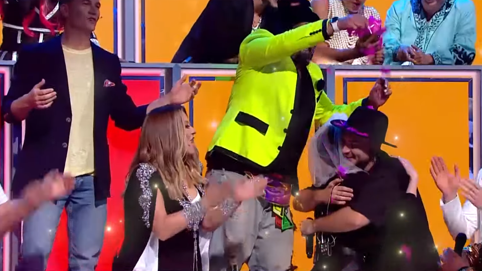 Неожиданно и незапланированно: солистка Go_A вышла замуж в эфире ТВ-шоу