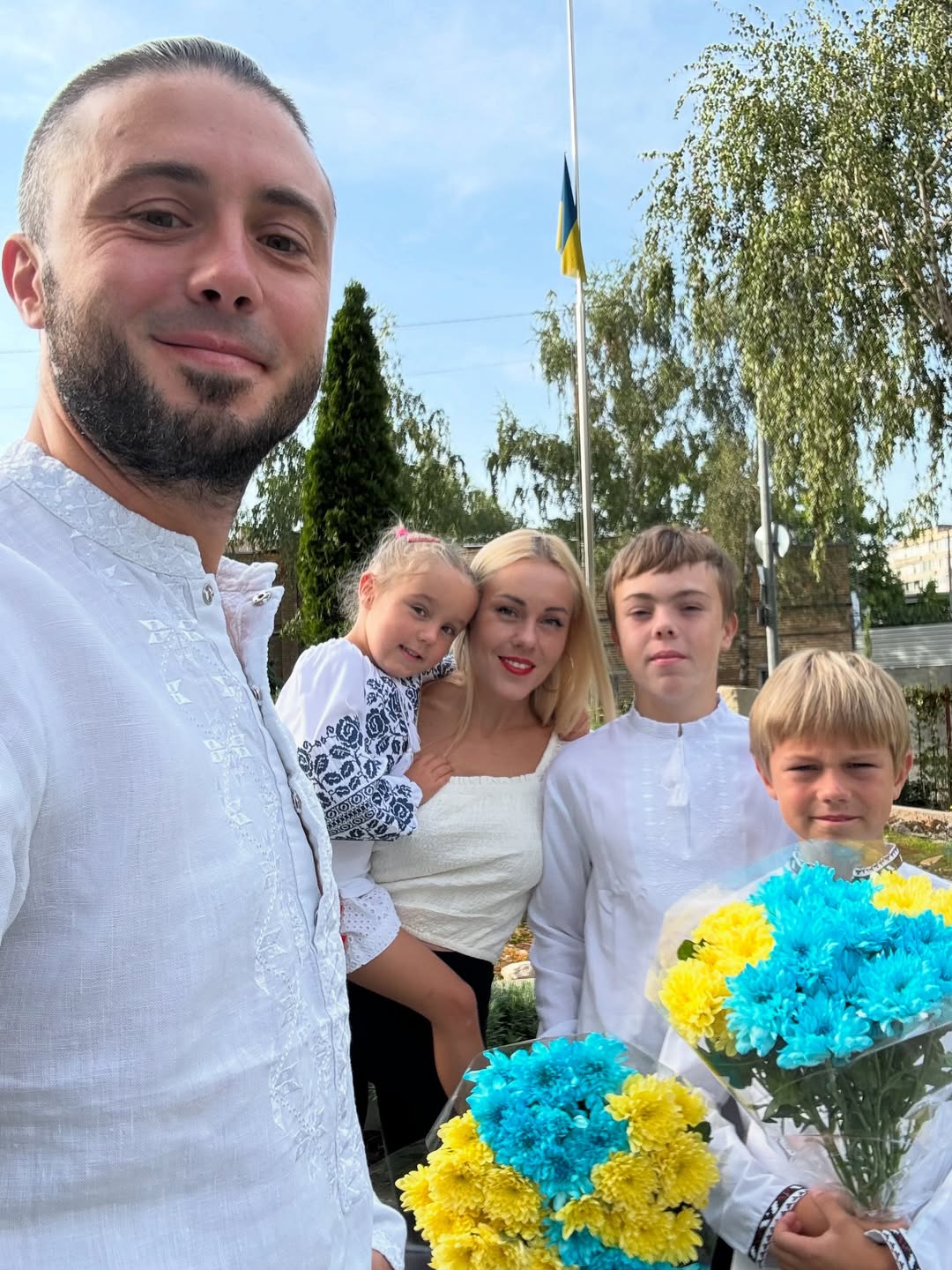 "Трясло стены": Елена Тополя после обстрелов призналась, планирует ли вывозить детей из Киева