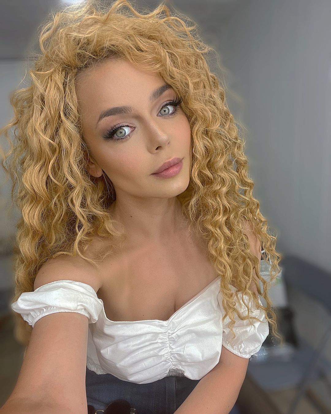 "З таким я народилася": Аліна Гросу прокоментувала свою зовнішність (фото)