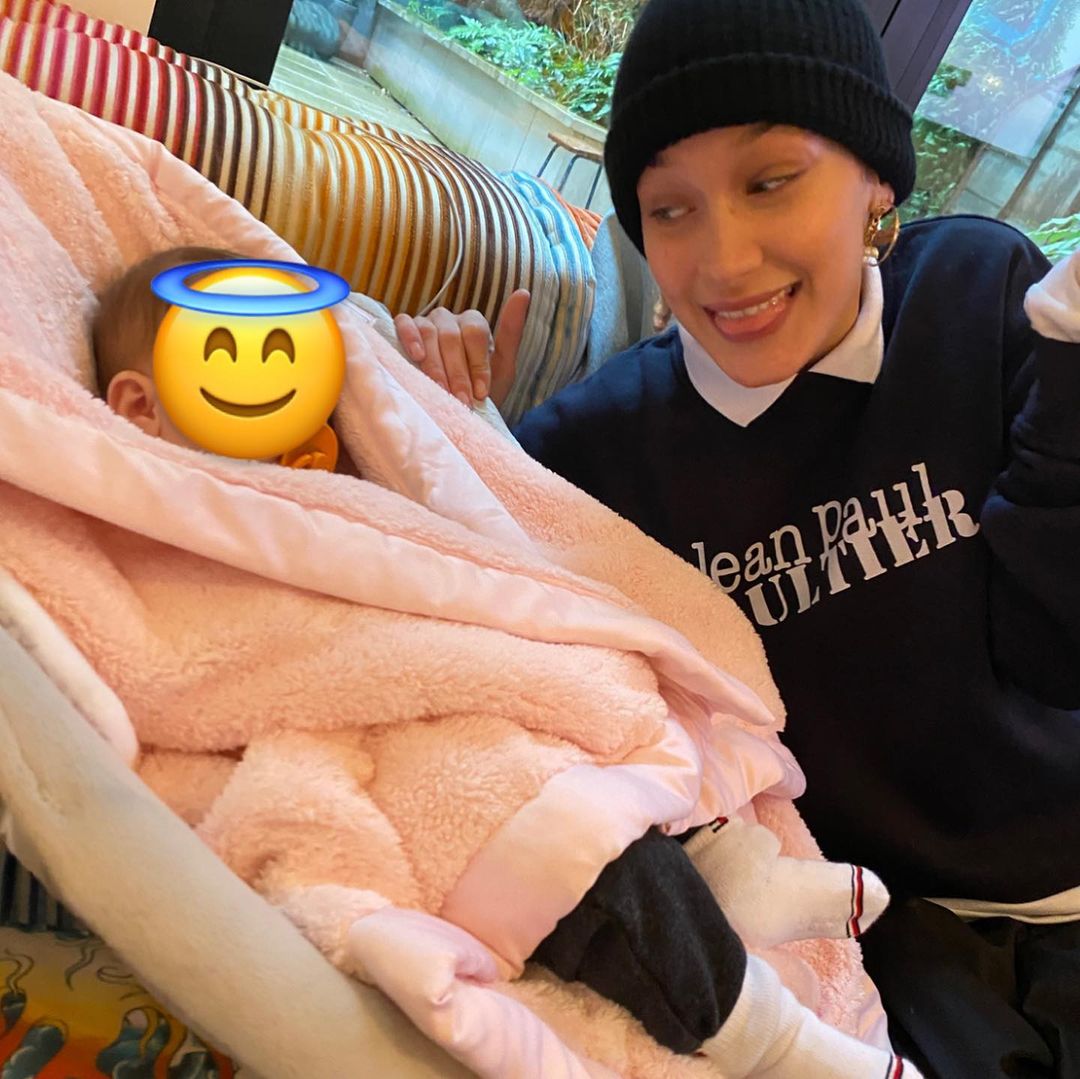 Занадто мило! Белла Хадід показала рідкісні сімейні фото з однорічною племінницею