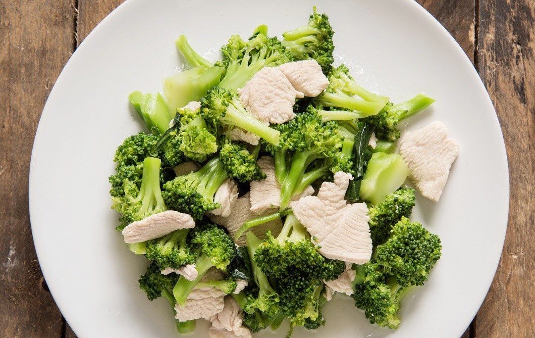 Постоянная усталость: врач назвала три неожиданных фактора, которые крадут энергию