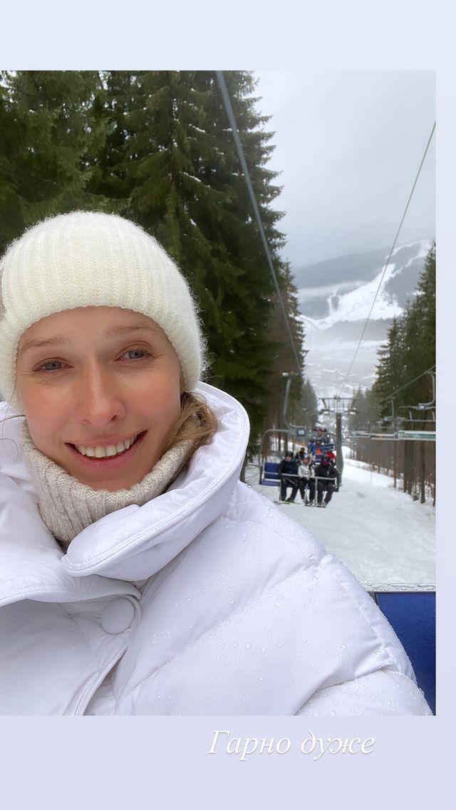 &quot;Як ви раніше були один без одного?&quot;Осадча і Горбунов захопили зимовою казкою в Карпатах