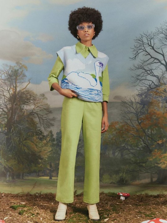 Эти вещи и аксессуары трендового цвета осени помогут тебе стать иконой стиля