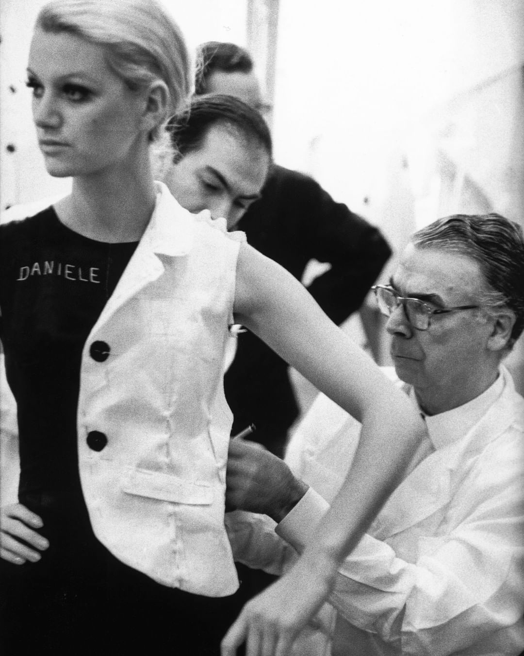Феномен Balenciaga: як бренд для іспанської знаті став найбажанішим у світі