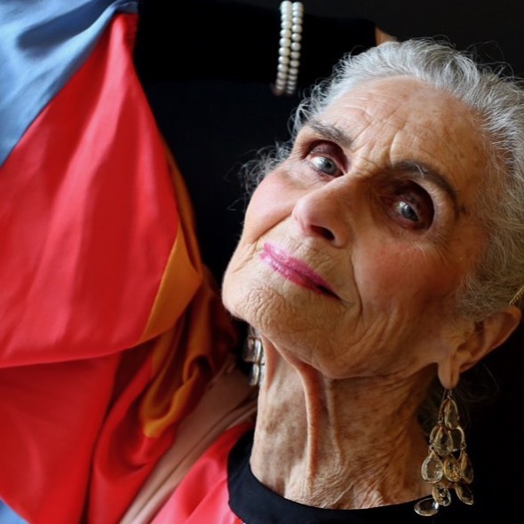 Возраст карьере не помеха: зрелые топ-модели, которые успешнее своих юных коллег