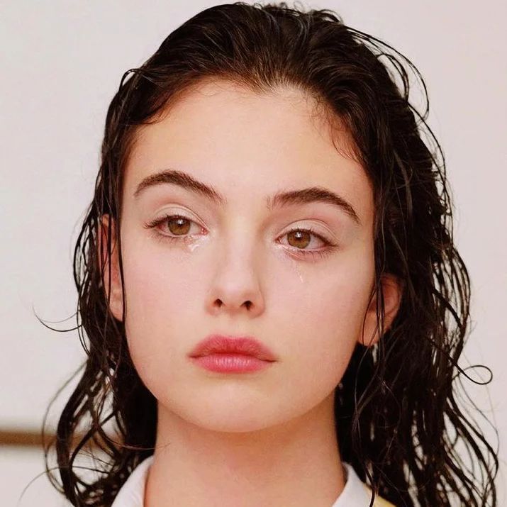 Дева Кассель снялась для Muse Magazine: модель призналась, как на нее повлияли звездные родители