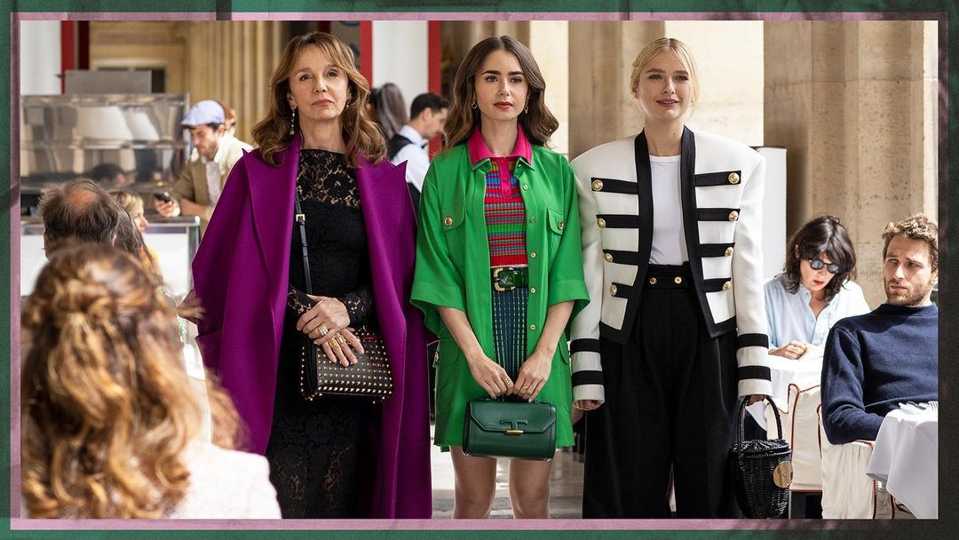 Для самых смелых: топ-10 ярких образов из нового сезона "Эмили в Париже"