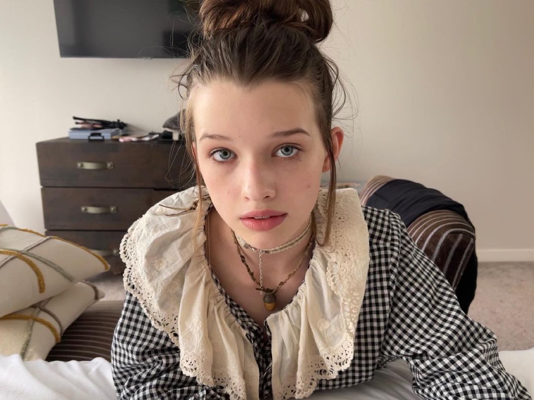 Почему о 14-летней дочери Миллы Йовович скоро заговорят все: стильные образы Эвер Габо