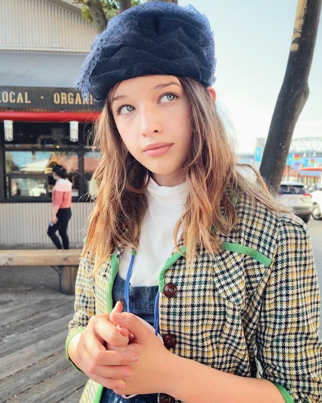 Почему о 14-летней дочери Миллы Йовович скоро заговорят все: стильные образы Эвер Габо