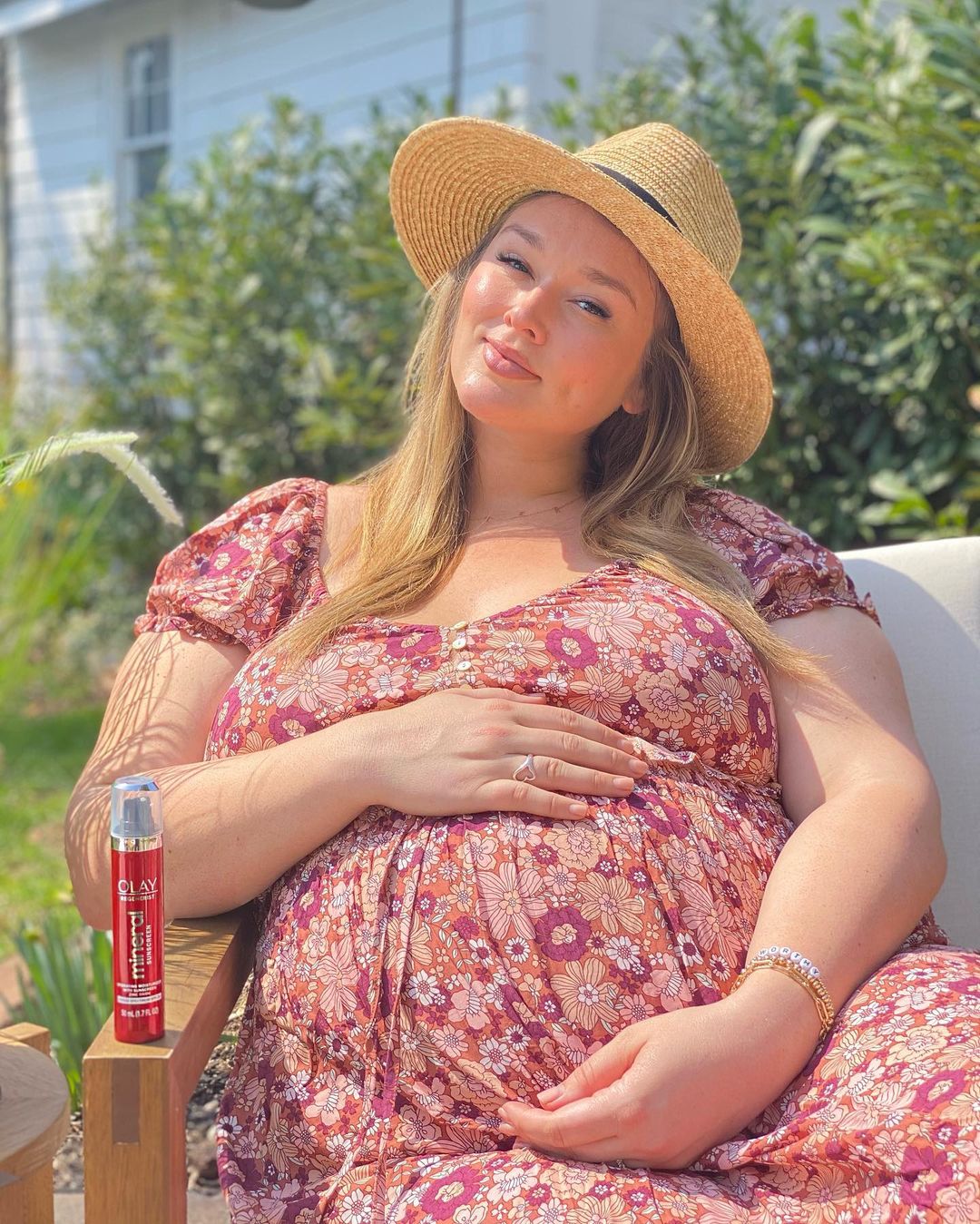 Самая популярная модель plus-size показывает фото, которые заставят вас переосмыслить отношение к своему телу