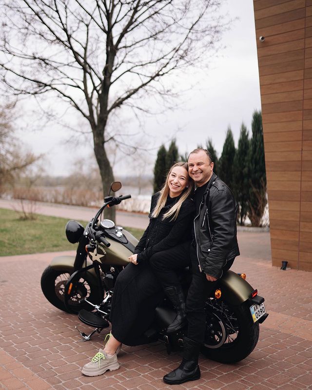 Никогда не привлекал как мужчина: жена Павлика сделала неожиданное признание в годовщину