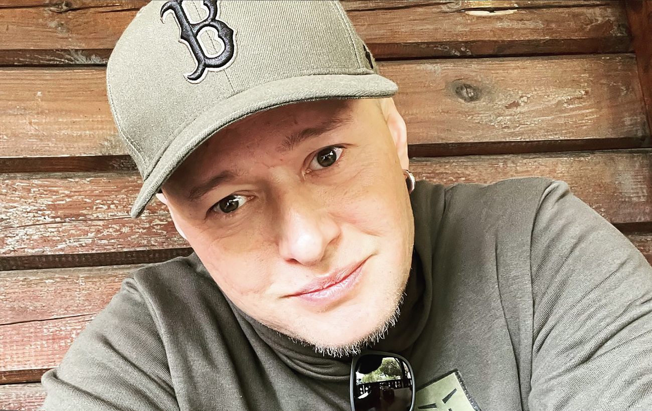 Хлывнюк из "Бумбокса" получил почетное звание от Зеленского: о чем речь