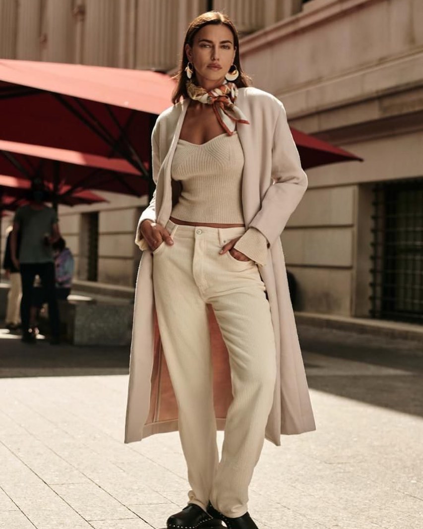 Овальные очки, яркий ремень и платок: ультрамодные аксессуары этой осени, по котором сходит с ума сеть