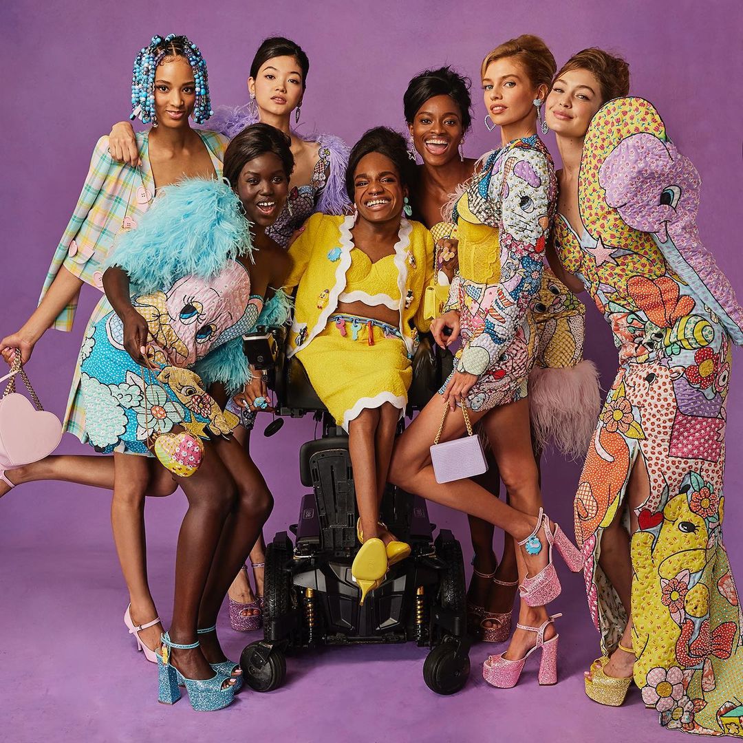 Топ-5: заколки, бусы, банты и другие аксессуары для волос, которые станут хитами в 2022 (фото)