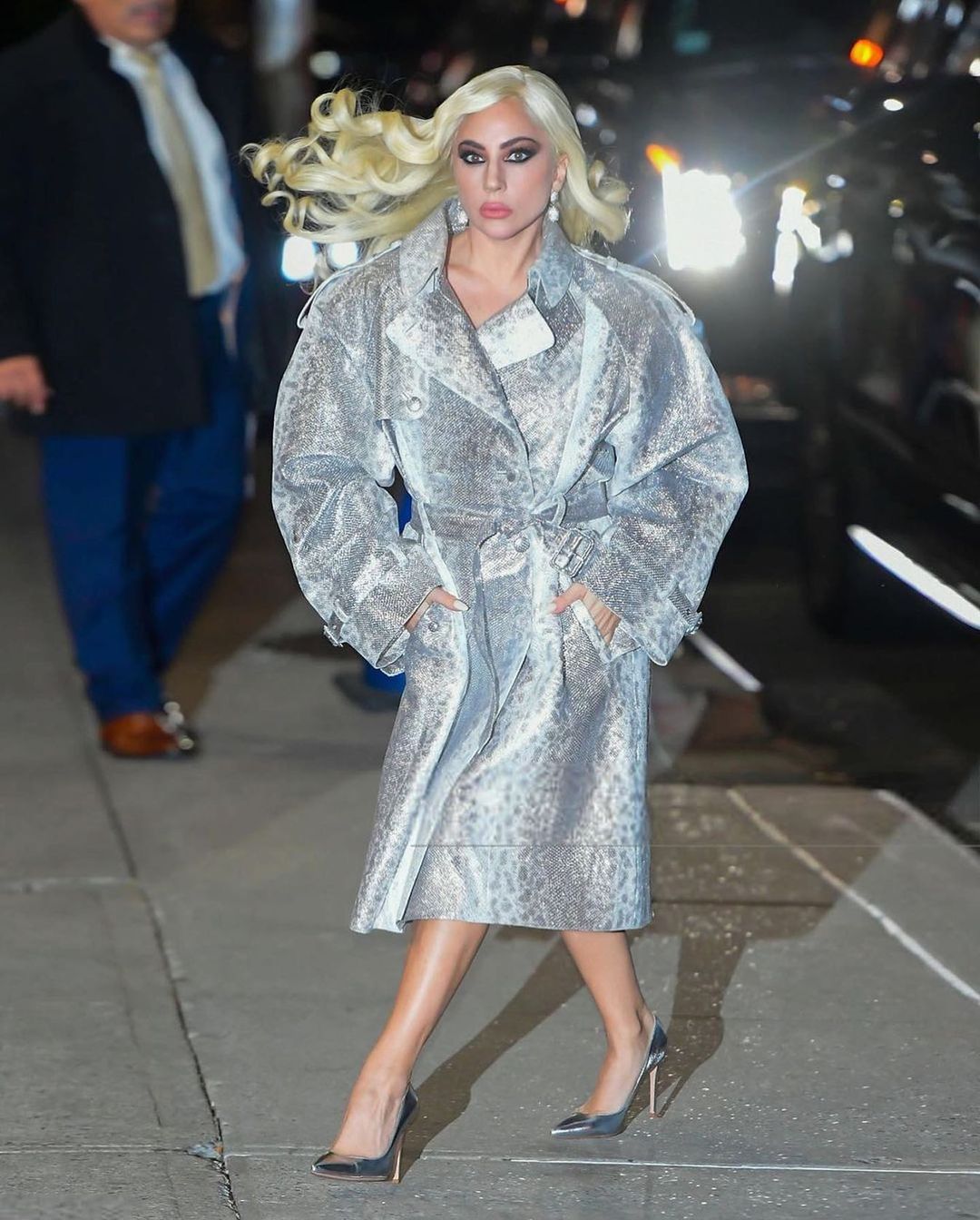 Італійський гламур: найбільш вражаючі образи Леді Гаги з прес-туру "Будинок Gucci"