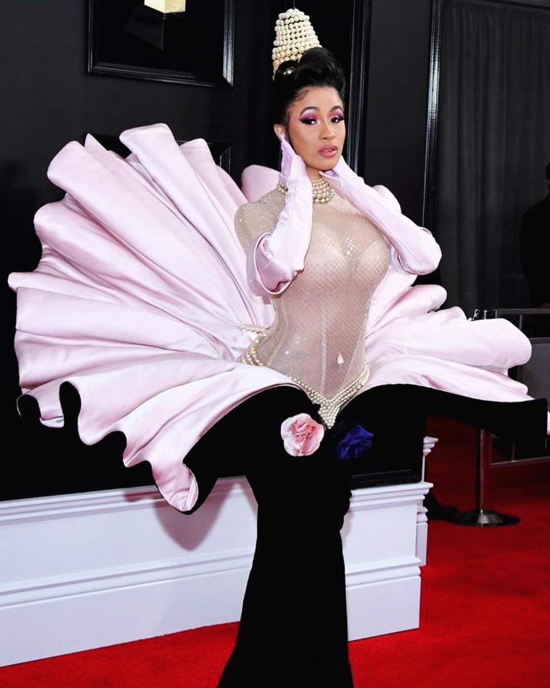 Ким Кардашьян, Ирина Шейк, Белла Хадид и другие знаменитости в культовых образах от Тьерри Мюглера