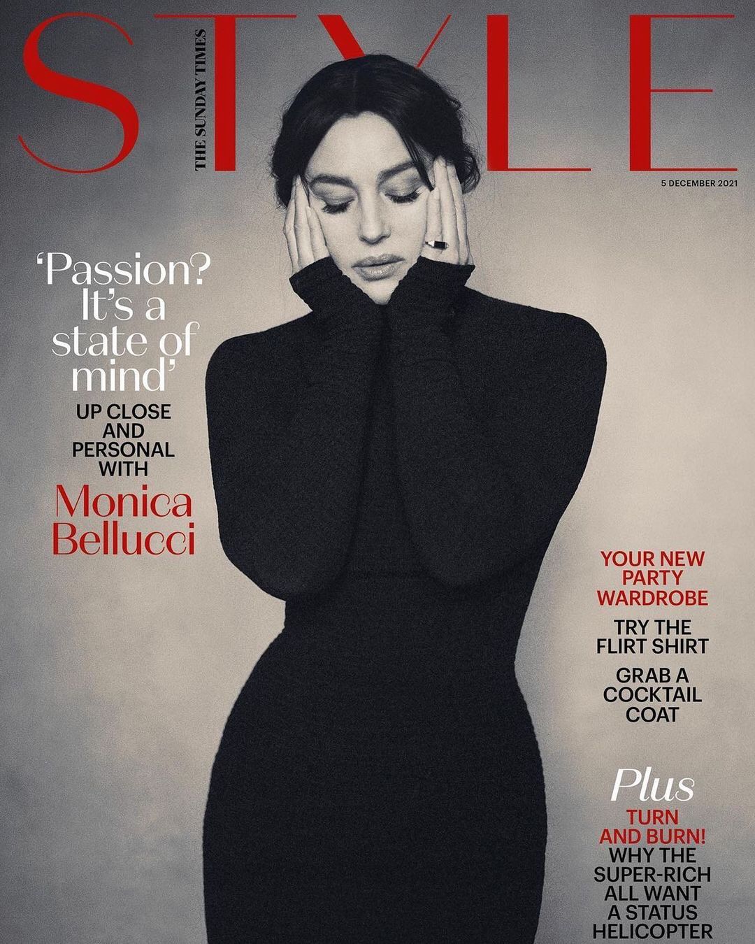 На смену &quot;голому&quot;: Ким Кардашьян, Тина Кунаки и другие показывают, как носить ультрамодное &quot;глухое&quot; платье