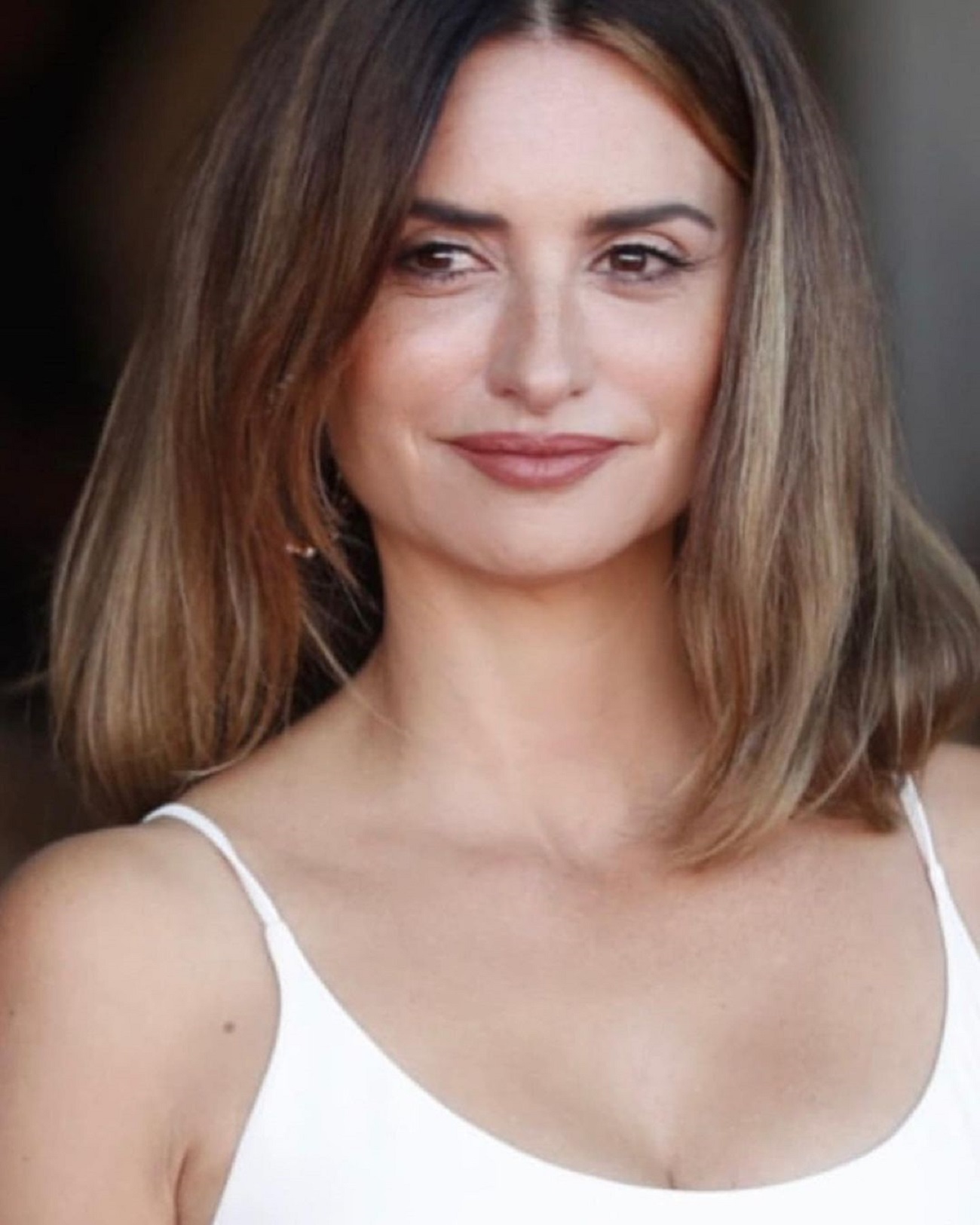 Словно девчонка: 47-летняя Пенелопа Крус омолодилась с помощью нового имиджа