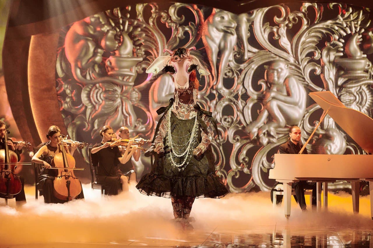 Стало известно, кто выиграл 2 сезон шоу &quot;Маска&quot;: яркие фото и видео из суперфинала