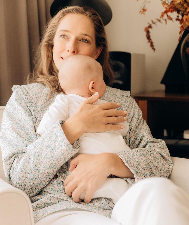 Безмежна любов: Катя Осадча вперше показала обличчя молодшого синочка