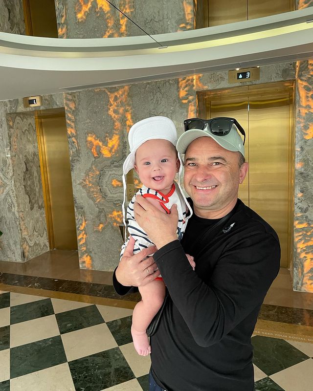 Сподіваюся, я впораюся: дружина Павліка заявила про нездужання і показала, чому її син в шоці