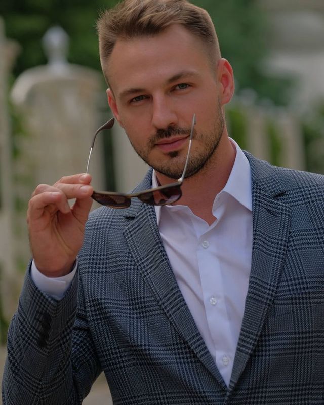 Учасник "Холостячки 2" висловився про конкуренцію на проекті і справжню Огнєвіч поза камерами