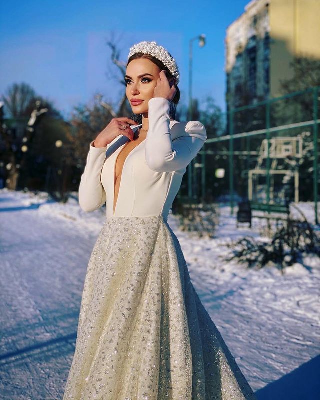 А свадьба будет? Каминская в роскошном белоснежном платье заговорила о браках