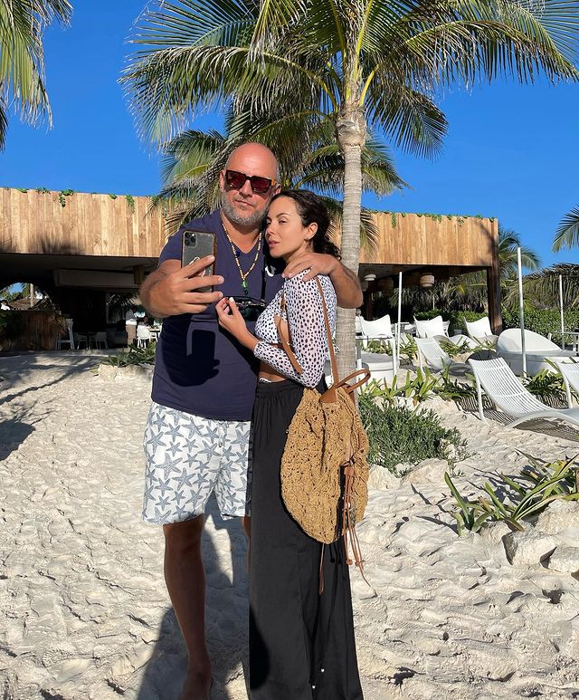 Потап и Настя Каменских в топе показали романтику на пляже