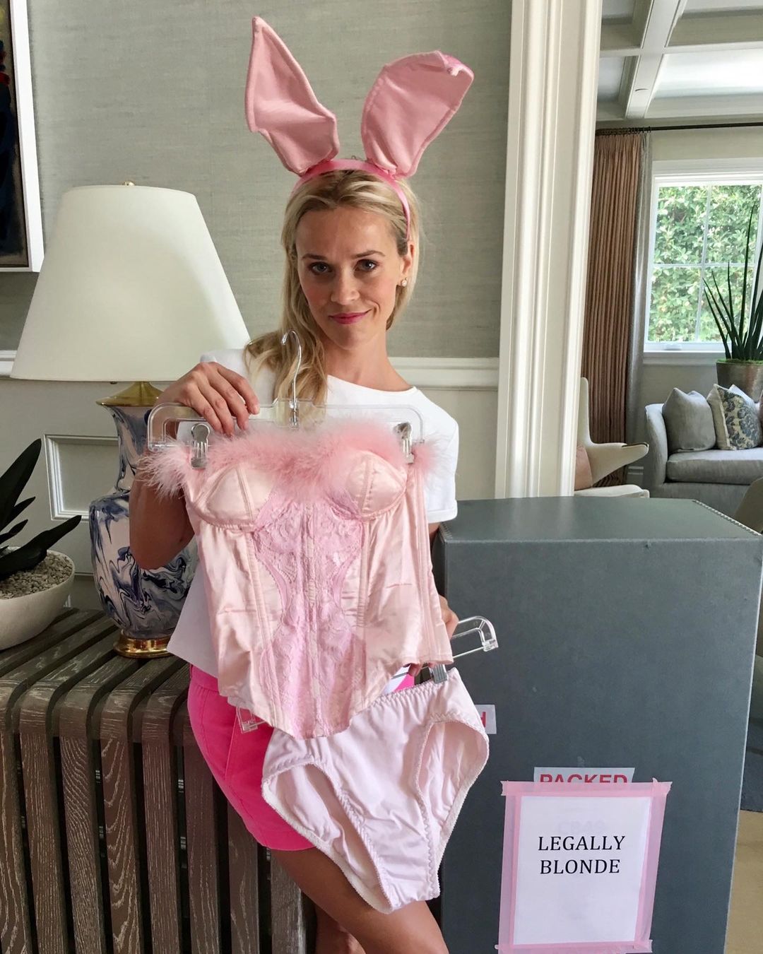 Поклонники в шоке: как изменилась "Блондинка в законе" Риз Уизерспун за 20 лет